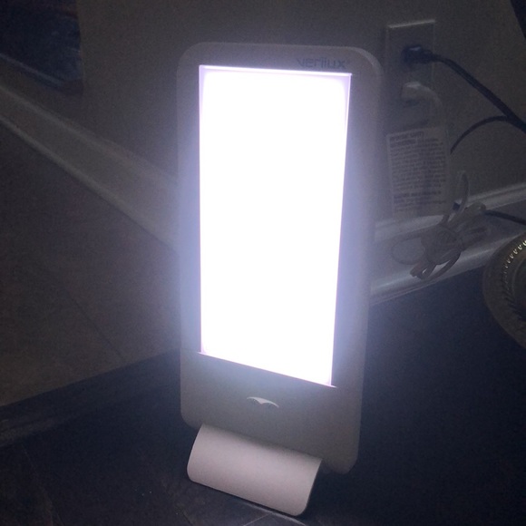 Happy Light/Natural Spectrum Energy Lamp. New in Box! - Picture 3 of 5